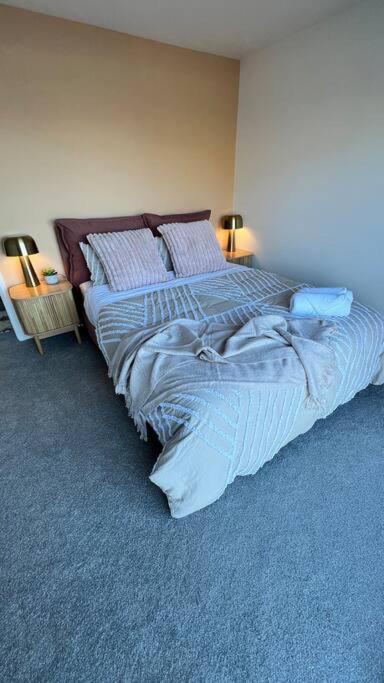 Lakeview Home Retreat At Queenstown Hill Ngoại thất bức ảnh