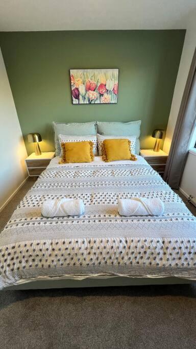 Lakeview Home Retreat At Queenstown Hill Ngoại thất bức ảnh