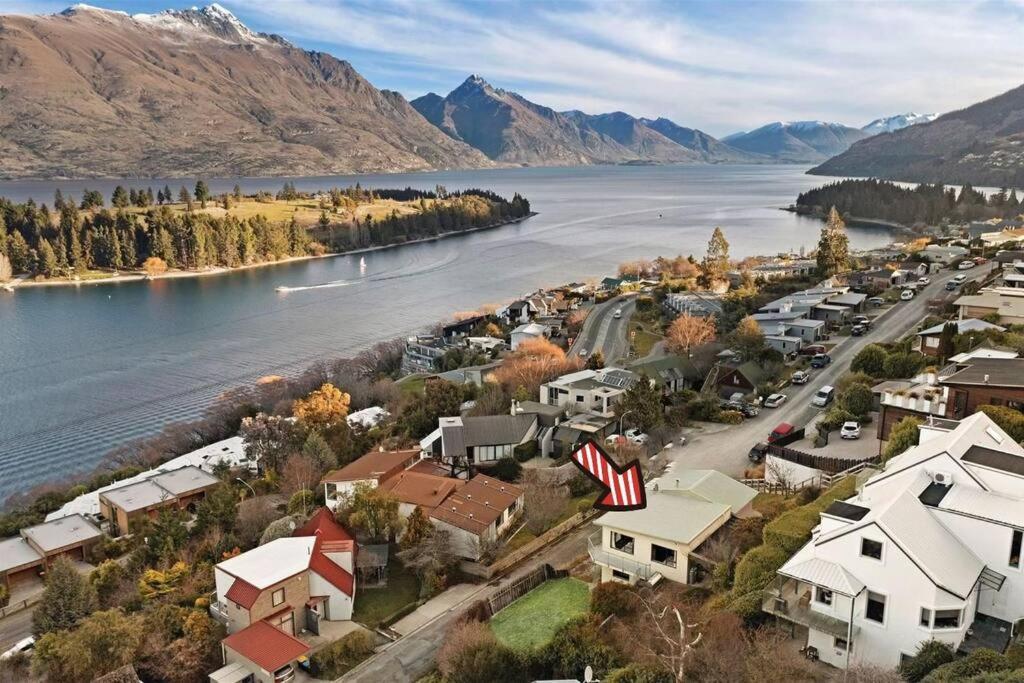 Lakeview Home Retreat At Queenstown Hill Ngoại thất bức ảnh